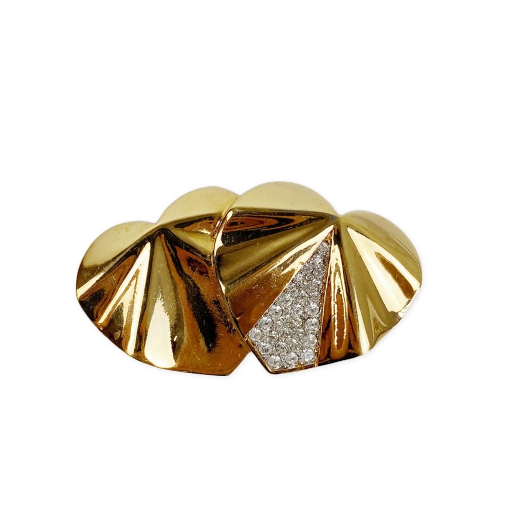 Vintage Nina Ricci heart brooch pin